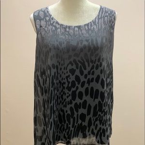 New York Company Large Sleeveless Animal Print
